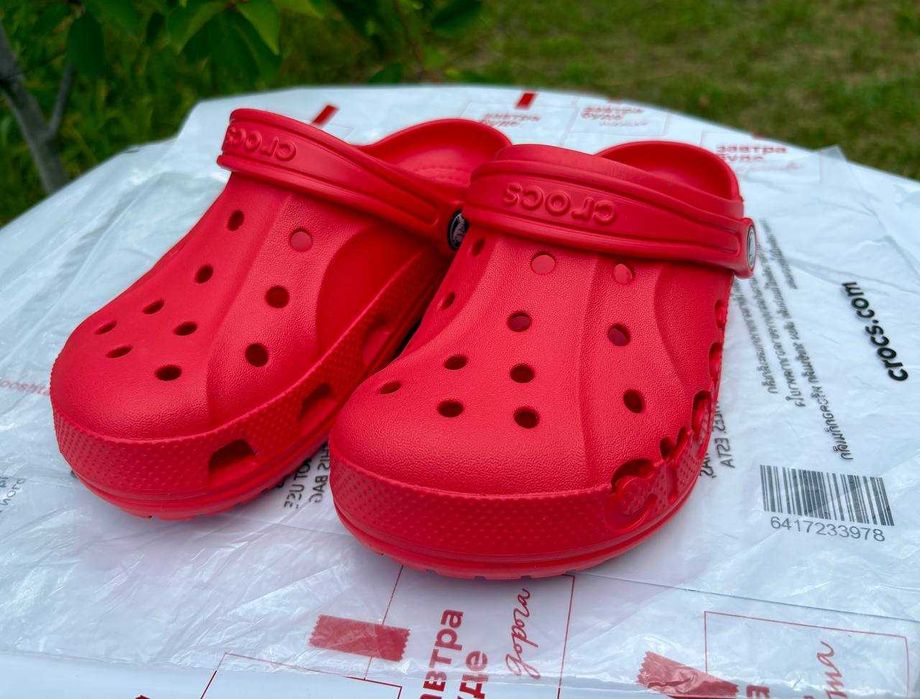 Дитячі крокси Crocs Baya червоні 32 р, 33р дуже гарні крокси дитячі