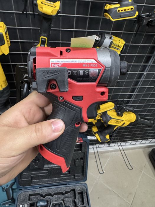 Milwaukee m12fid2 zakretarka Nowe