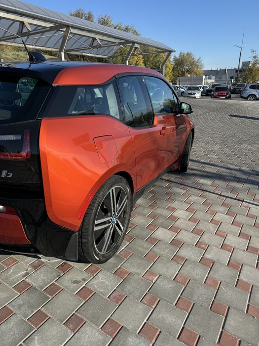 Продам бмв i3 rex