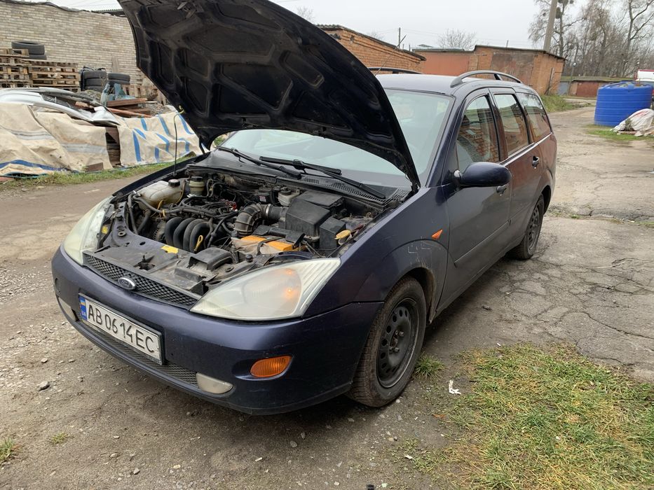 Форд фокус 2000р в гарному стані
