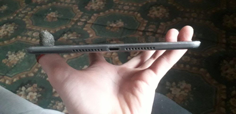 iPad mini 5  поколения