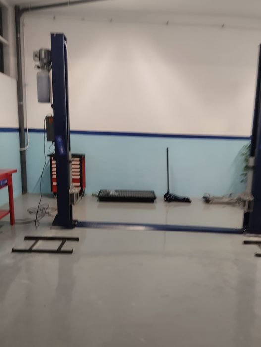 ELEVADOR AUTO 4 ton automatico. Transp. E montagem incluida