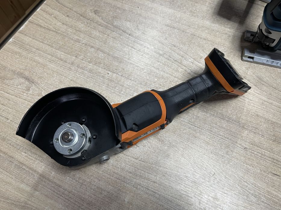 AEG BEWS18-125BL / безщіткова болгарка АЕГ