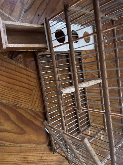 Gaiola feita à mão