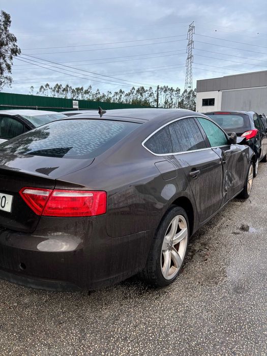 AUDI A5 2012 gasóleo