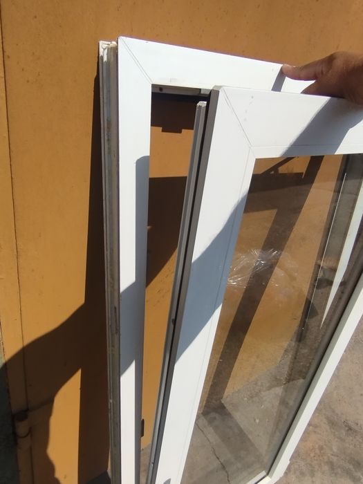 Продам металопластикові вікна