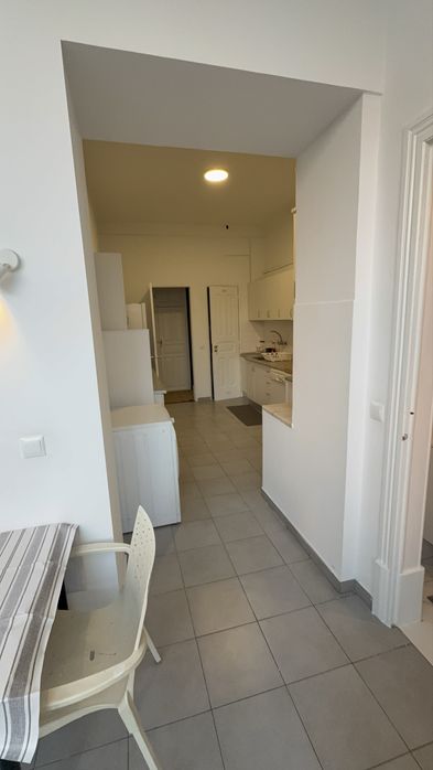 QUARTO mobiliado p casal ou familiares em frente El Corte Ingles