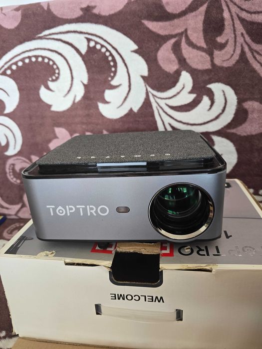 Projektor Toptro