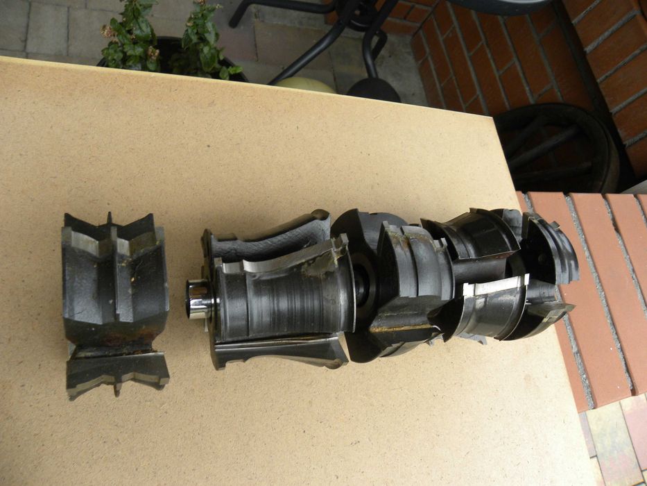 Sprzedam Frezy profilowe