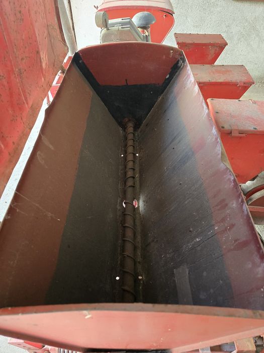 Siewnik  Becer Aeromat do kukurydzy