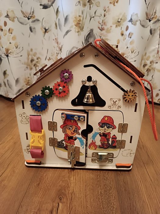 Domek manipulacyjny tablica światełka