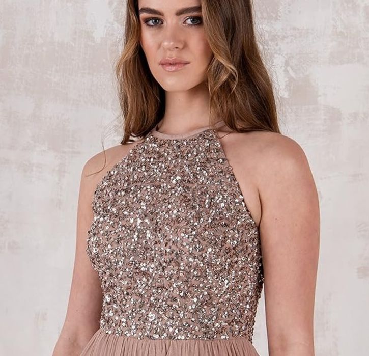 Vestido comprido de lantejoulas