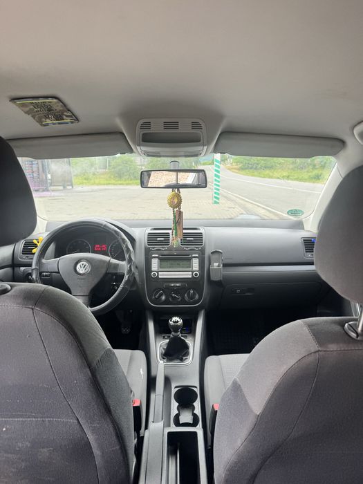 Продаж Golf 1.6 benzin
