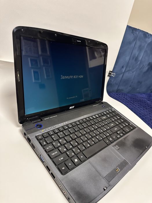 Ноутбук Acer Aspire 5738 (Pentium Dual-Core / 3 GB / 1 TB)