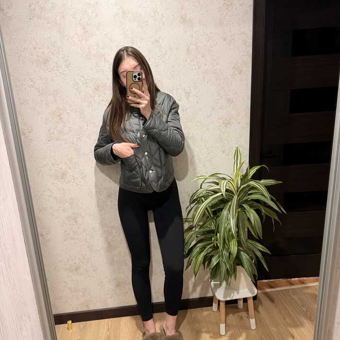 Жіночий одяг .Джинси ZARA.Sinsay.Bershka.