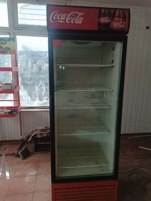 Холодильник ветрина холодильник вітрина  coca cola