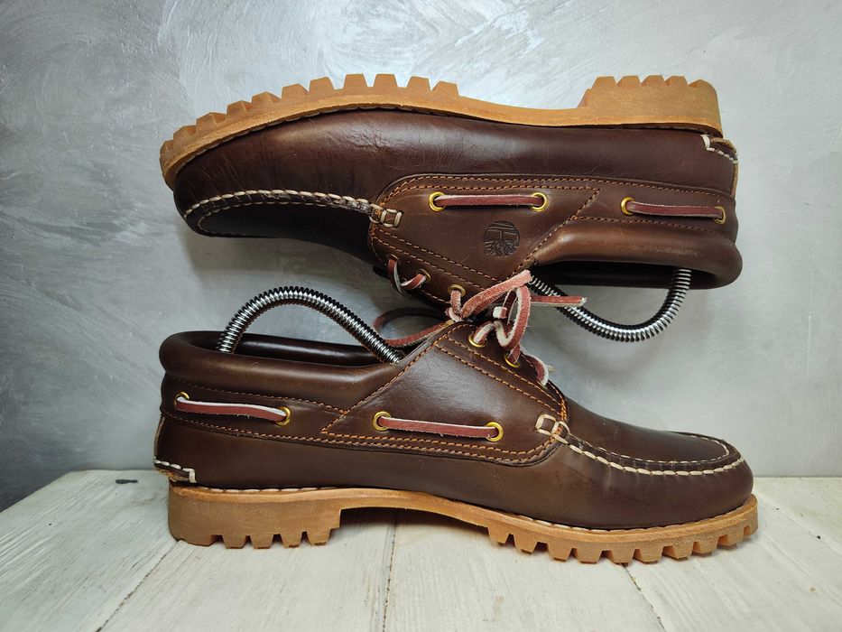 - Timberland Authentic