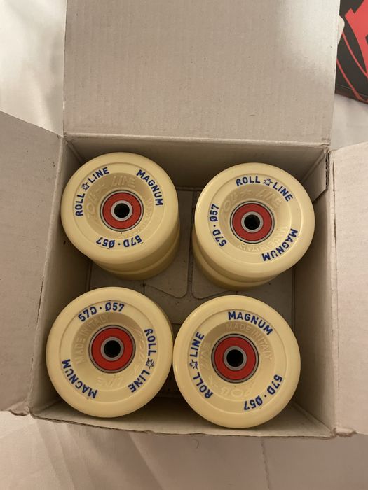 Patins de competição, bota fly