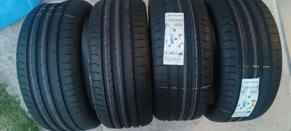 Komplet  nowych opon letnich Sava 235/40/19