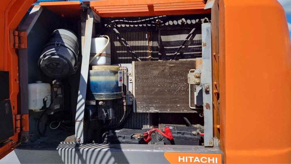 Экскаватор Hitachi ZX 180 , 2010 г