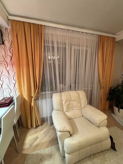 Штори віконні атласні