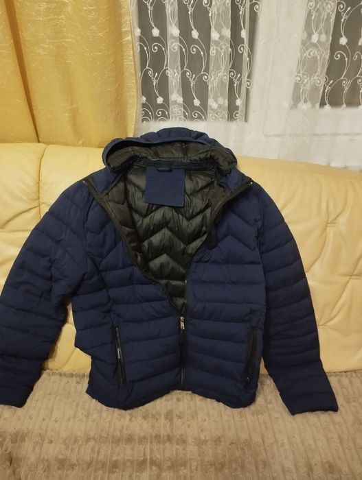 Продам чоловічу курточку