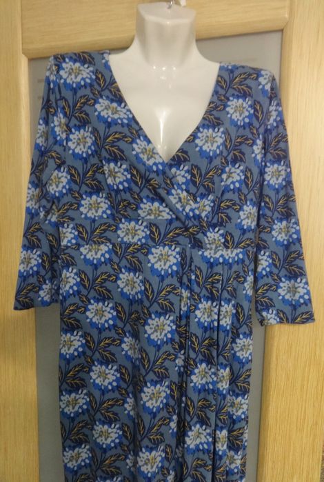 Нарядное вискозное женское платье для беременных миди 50 52 XL