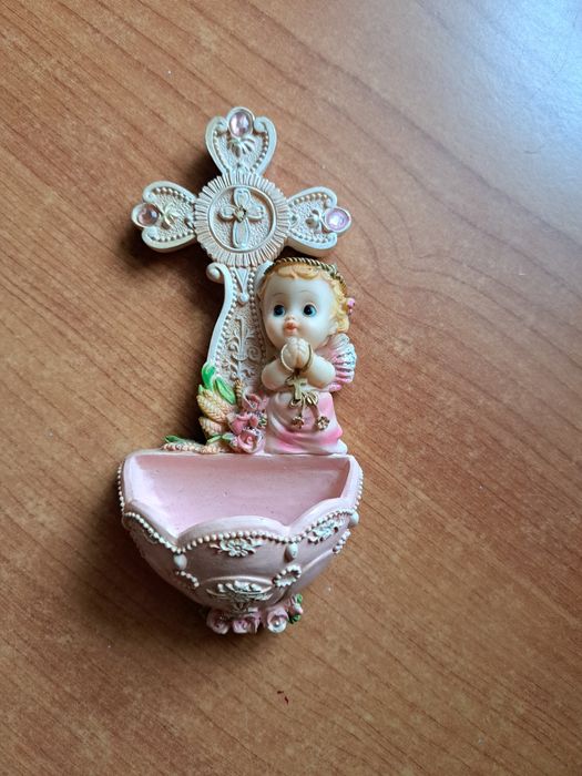 Pia de água benta para pôr na porta do quarto ou na entrada do quarto