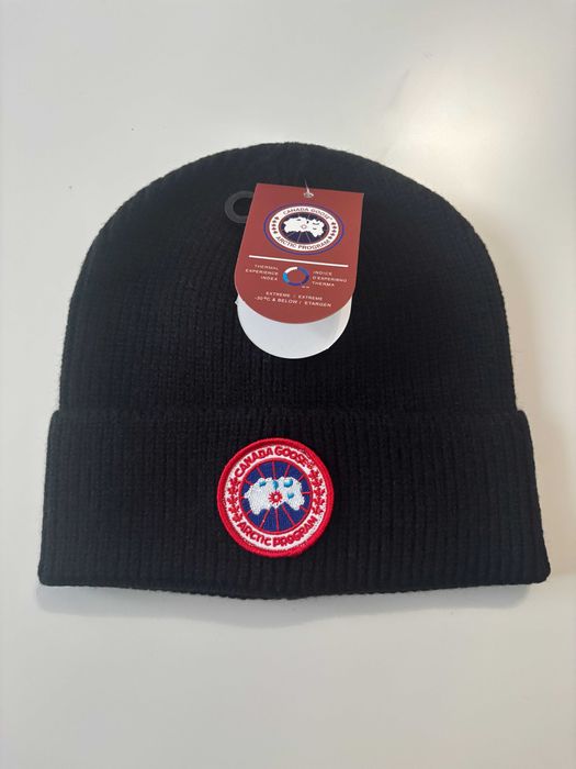 Zimowa czapka Canada Goose
