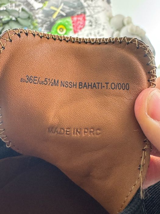 Кросівки шкіряні Bally 36 розмір Е11629