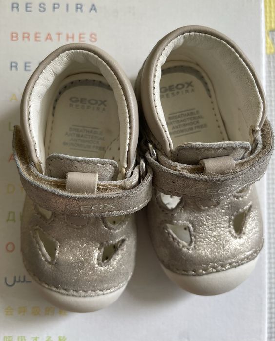 Buciki dziecięcy GEOX rozm 18 do nauki chodzenia