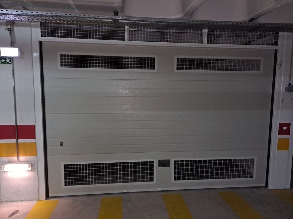 Garagem/Box para arrendar