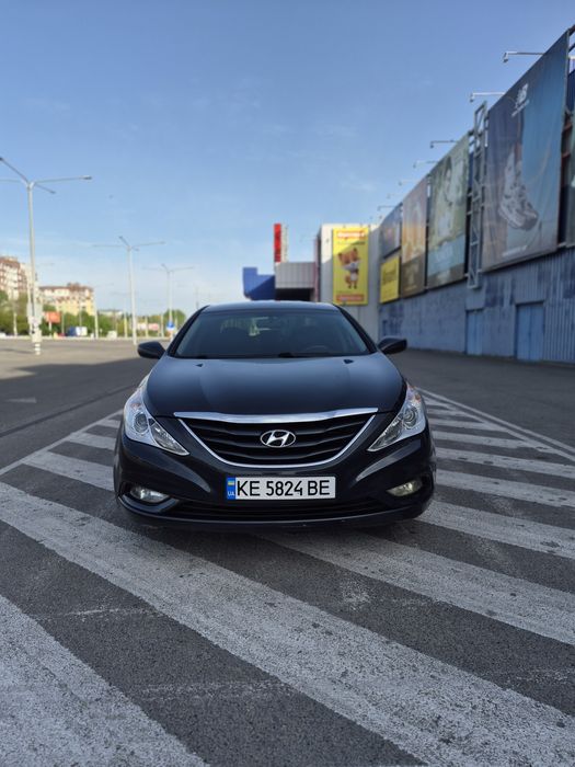 Hyundai Sonata 2013 м.р., 85 тыс.км, ОРИГИНАЛ ПРОБЕГ