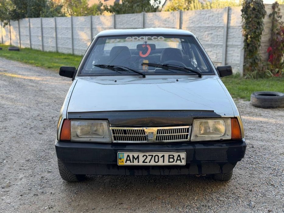 продам ваз 21099  2000 року