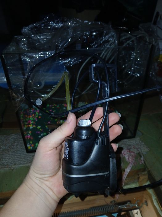 Акваріум , фільтр.