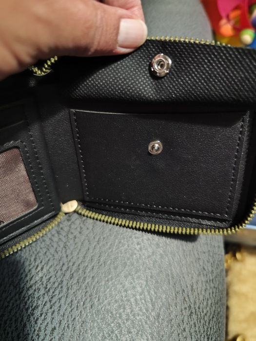 Carteira preta de homem