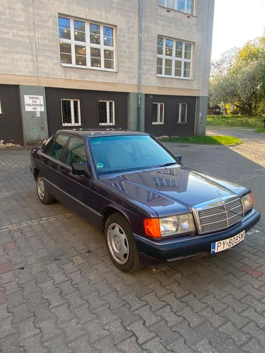 Mercedes-Benz Seria 190