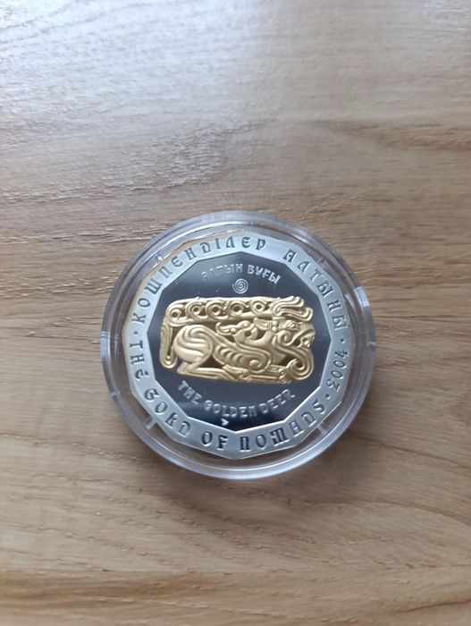 Srebrna moneta 500 Tenge Golden Deer 2004 Ag925
