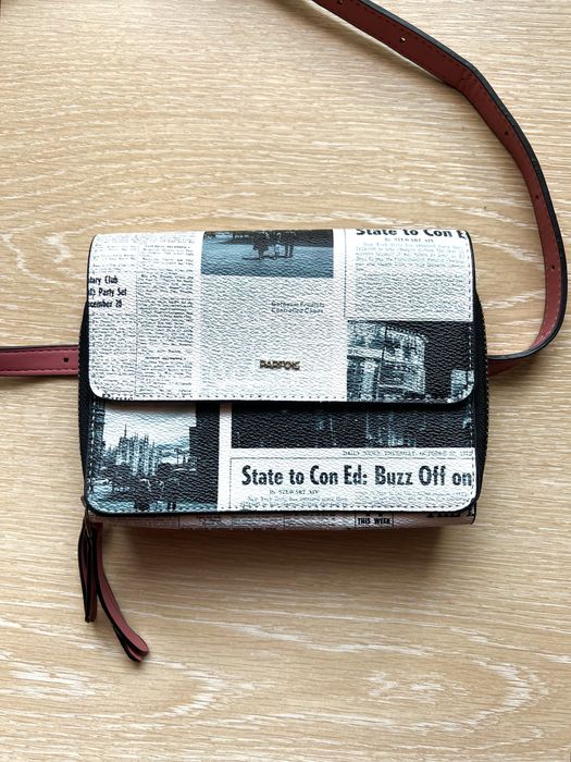 Torebka mała nerka saszetka kopertówka gazeta komiks vintage Parfois