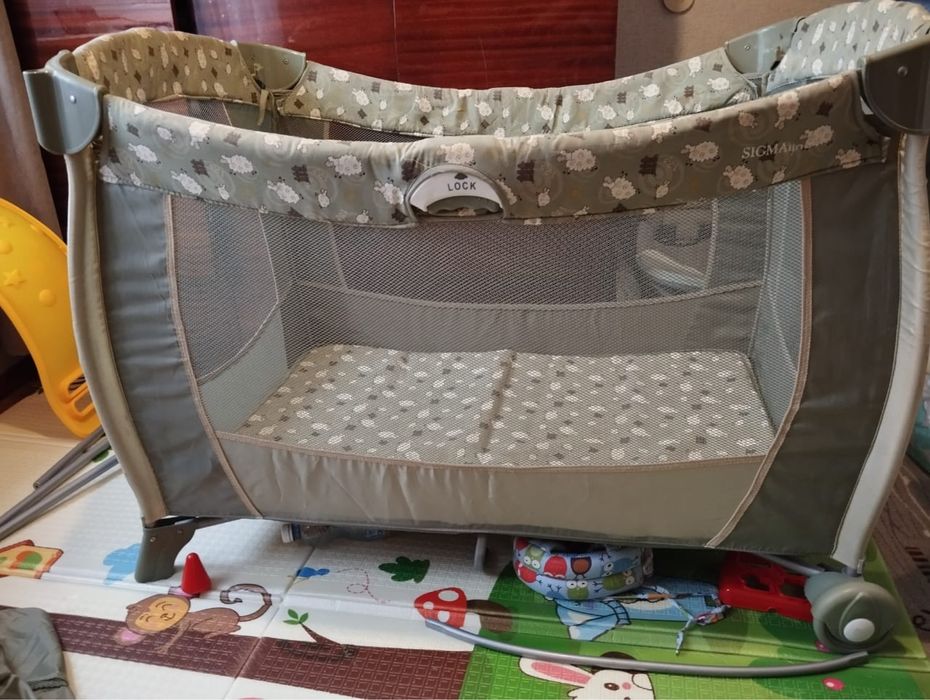 Манеж /кровать 3в1 , + пеленатор