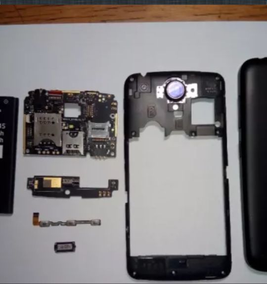 Продам Fly 4410i, 4416, iq442 quad пo 3aпчacтям.