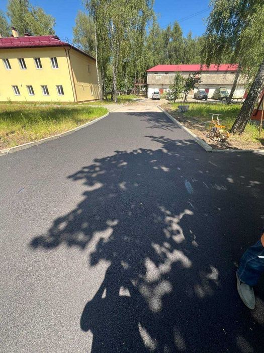 Укладка асфальта, ремонт ям недорого, асфальтная крошка