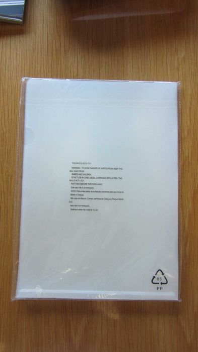 12 bolsas plásticas A4 de abertura em L *** NOVO ***