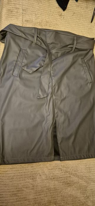 Спідниця екошкіра з поясом