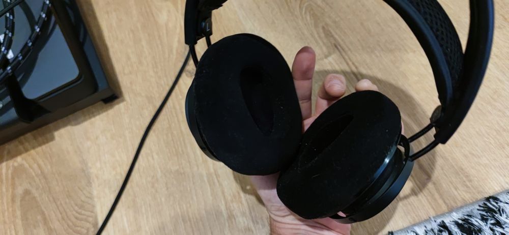 Headphones de estúdio Philips Fidelio x2hr