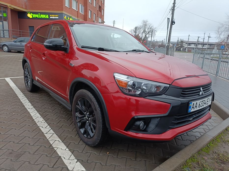 Автомобіль в чудовому стані, їде дуже добре як на бензині так і на газу.
Після повного техобслуговування, робити нічого не потрібно.
Гарна машинка для гарних дівчат!