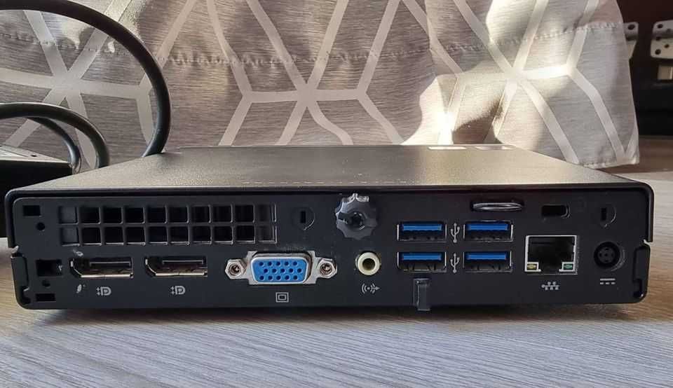 HP EliteDesk G2 - COMO NOVO