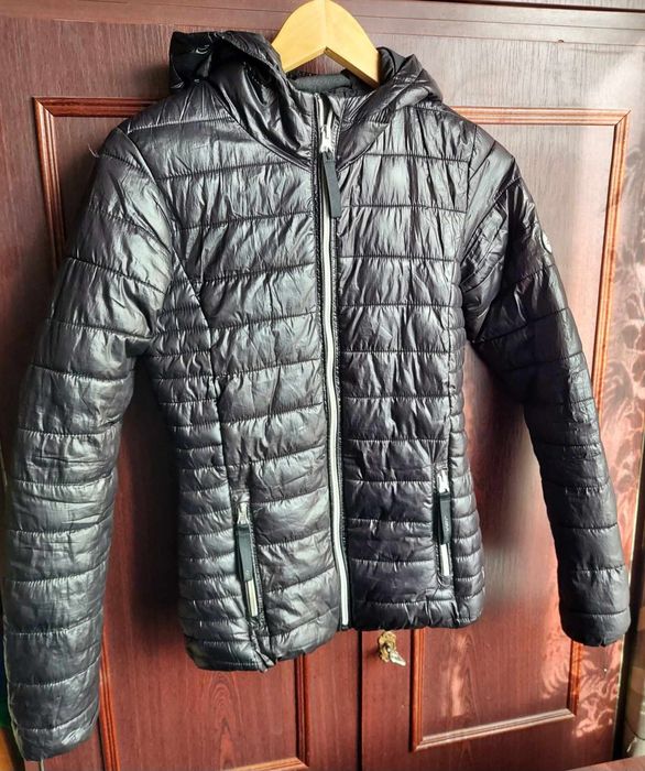 Pikowana kurtka przejściówka