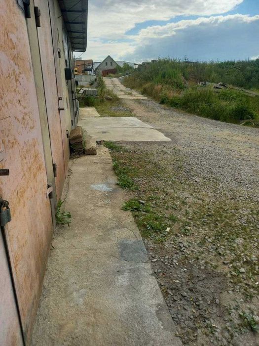 Здам два бокса рядом в гаражному каперативі