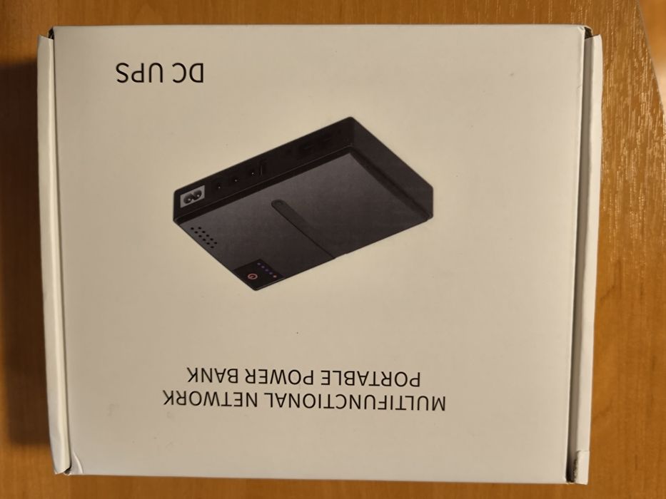 Безперебійний блок живлення для роутера з комплектом кабелів